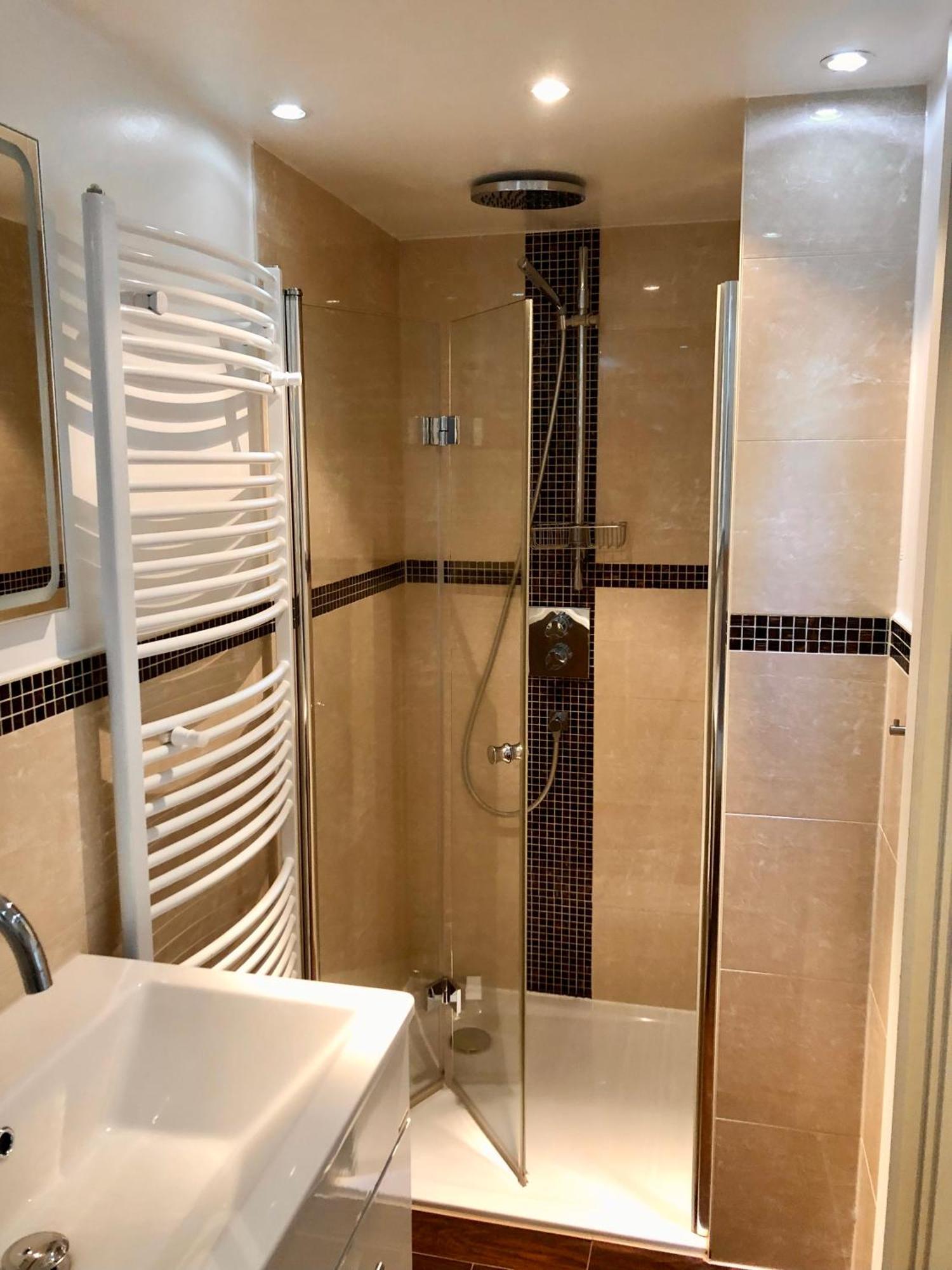 Apartment Tinyhouse Mit Pool, Outdoor Whirlpool Und Garten Petershagen-Eggersdorf Exteriör bild