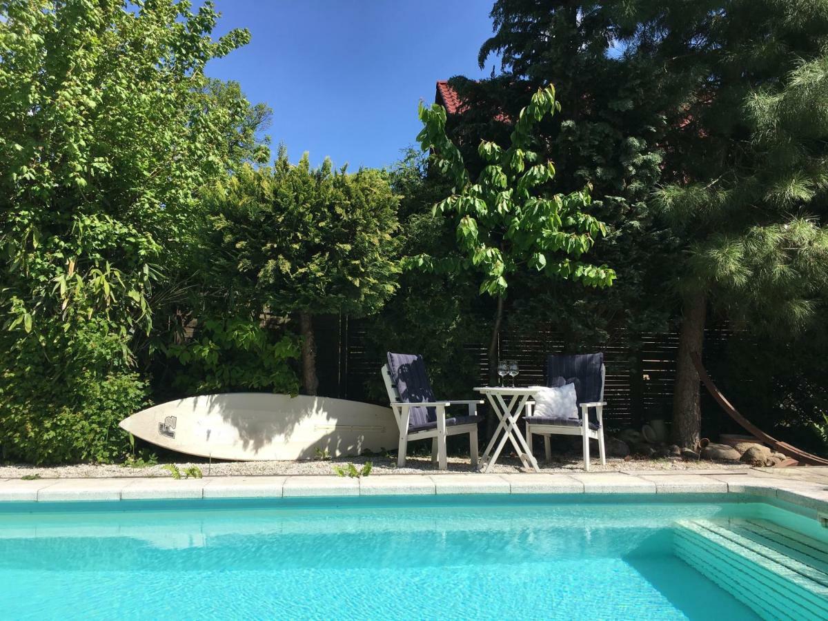 Apartment Tinyhouse Mit Pool, Outdoor Whirlpool Und Garten Petershagen-Eggersdorf Exteriör bild
